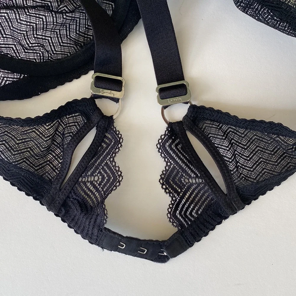 Lonely Lingerie Misha Underwire Lace Bra size 32A - Picture 6 of 11
